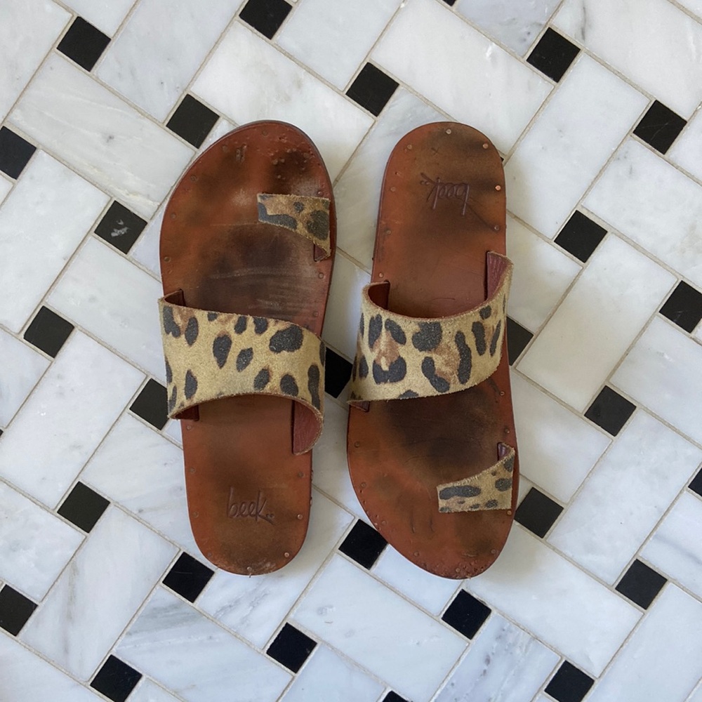Beek sandals